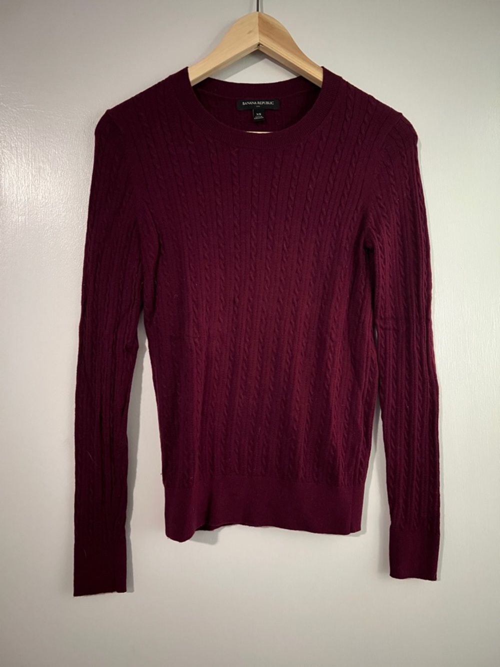 Banana Republic Maroon Cable-Knit Crewneck Sweater